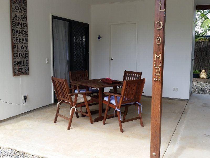 30 Seaview Street, Mission Beach QLD 4852