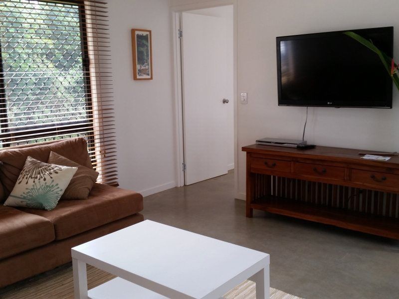 30 Seaview Street, Mission Beach QLD 4852