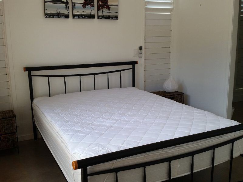 30 Seaview Street, Mission Beach QLD 4852