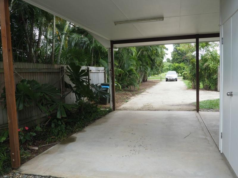 30 Seaview Street, Mission Beach QLD 4852