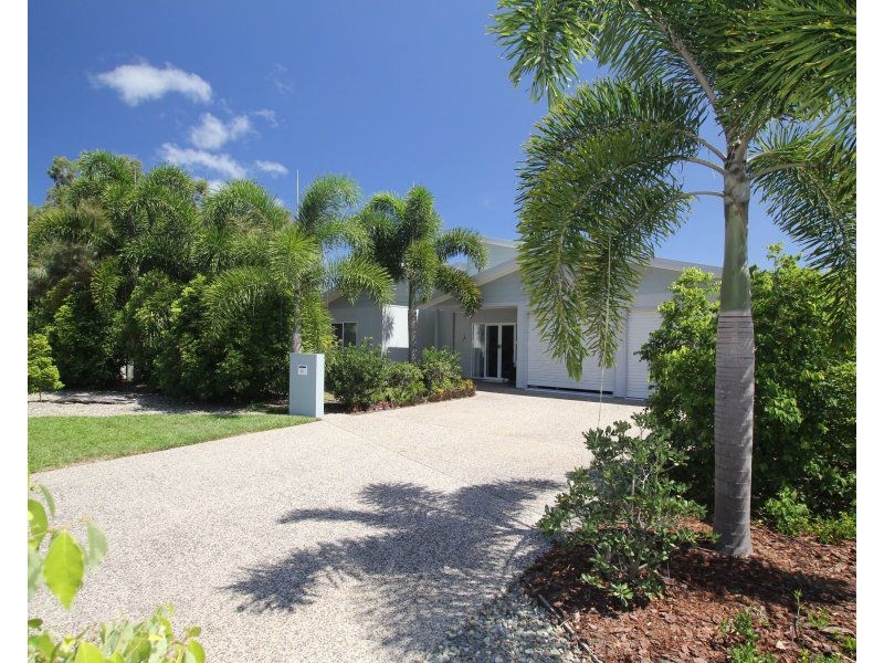 12 Shore Street, Wongaling Beach QLD 4852