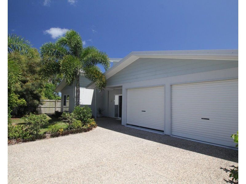 12 Shore Street, Wongaling Beach QLD 4852