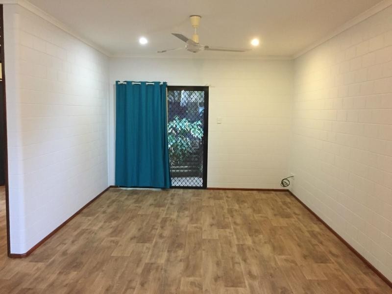 1/12 Giufre Crescent, Wongaling Beach QLD 4852