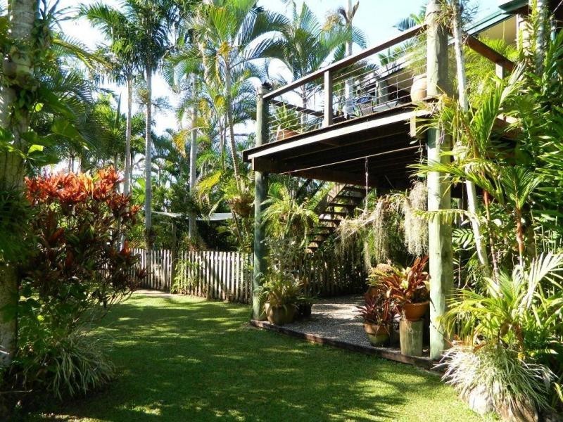 41 Conch Street, Mission Beach QLD 4852