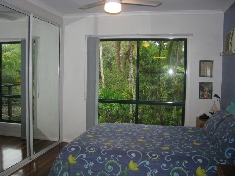 41 Conch Street, Mission Beach QLD 4852