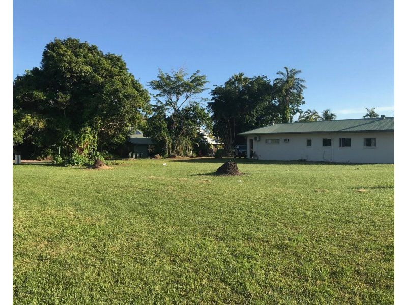 27 Porter Promenade, Mission Beach QLD 4852