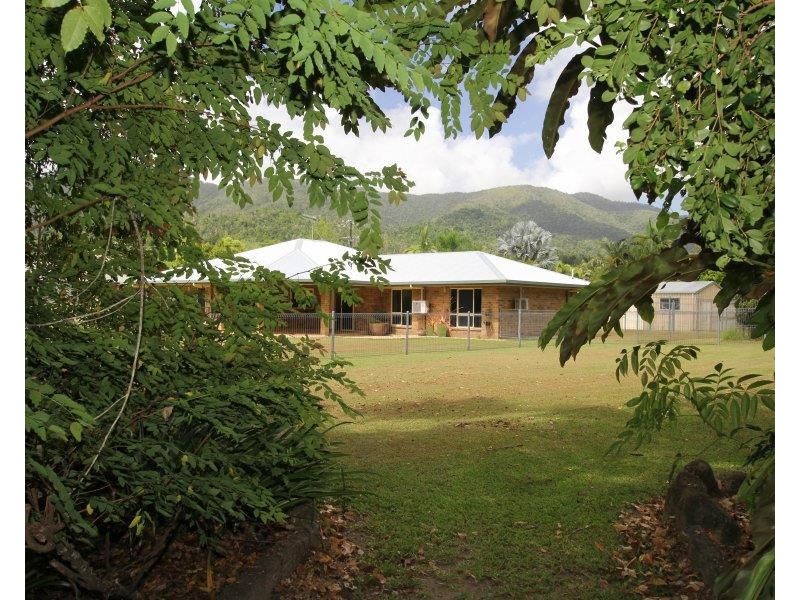 16 Ruby Crescent, Bulgun QLD 4854