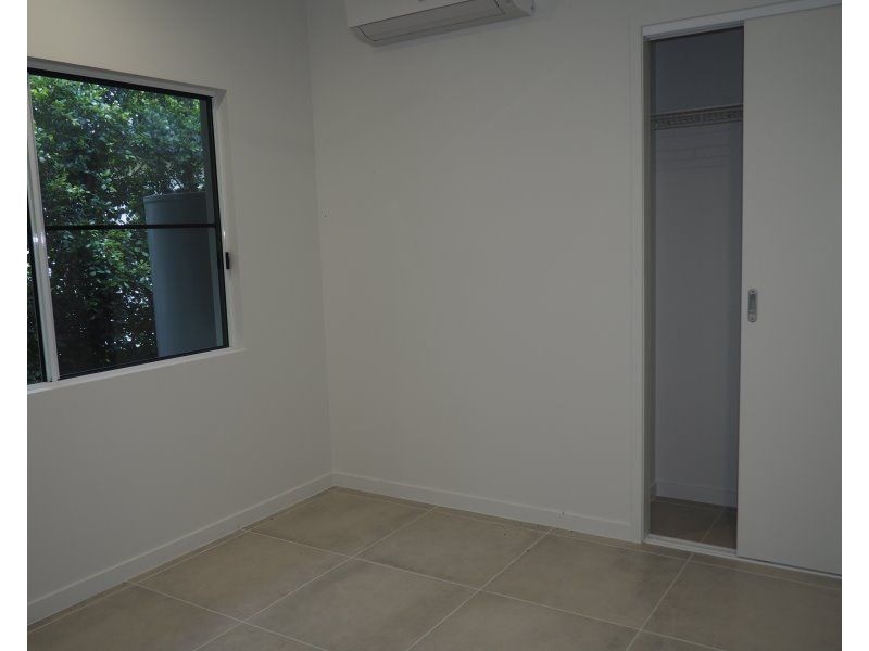 8 Sandpiper Close, Mission Beach QLD 4852