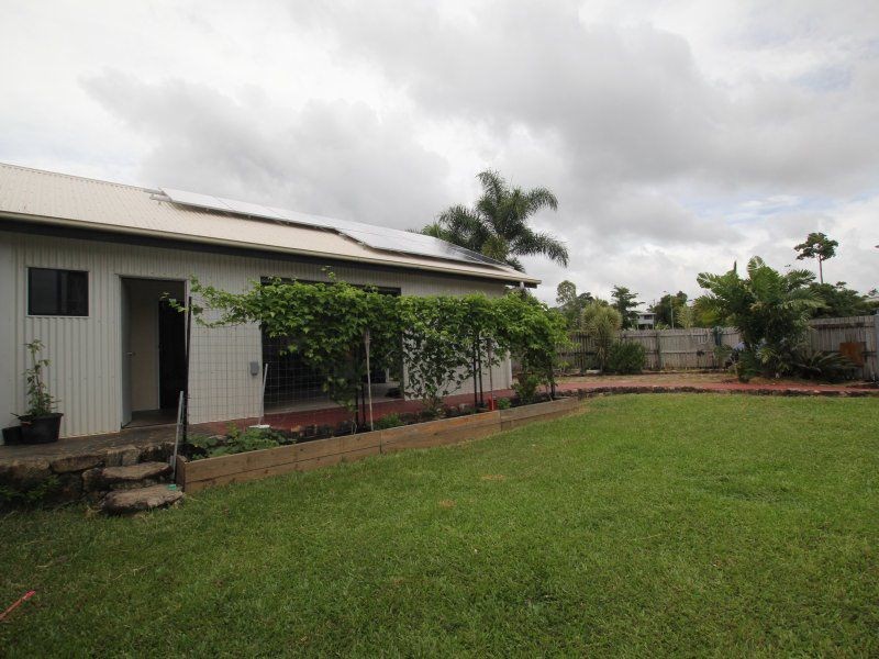 14 Genoa Court, South Mission Beach QLD 4852