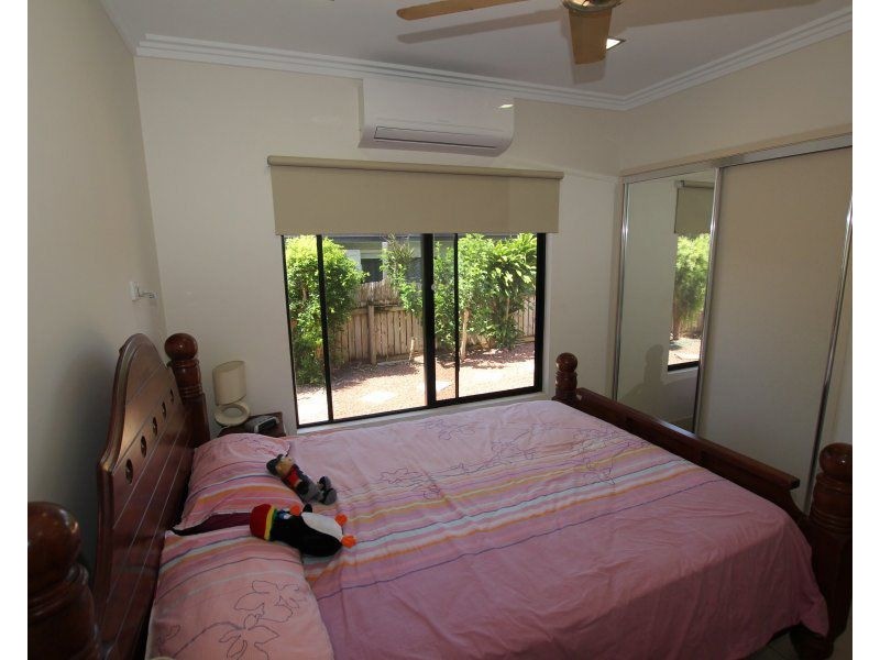 12 Rise Crescent, Mission Beach QLD 4852