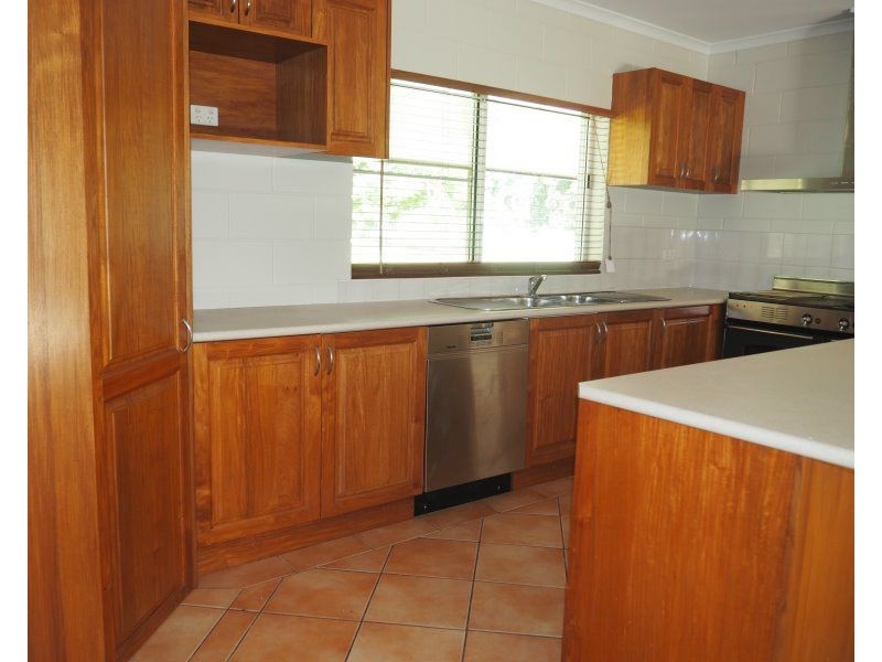16 Casuarina Crescent, Mission Beach QLD 4852