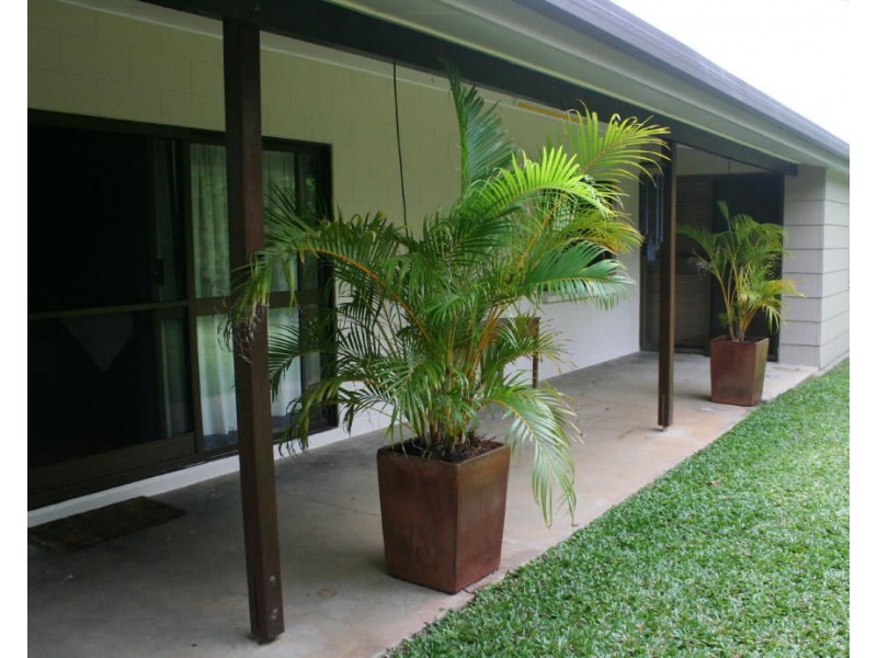 16 Casuarina Crescent, Mission Beach QLD 4852