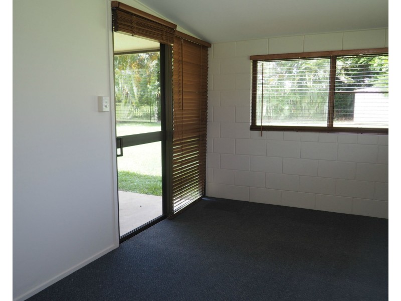 16 Casuarina Crescent, Mission Beach QLD 4852