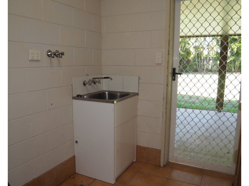 16 Casuarina Crescent, Mission Beach QLD 4852