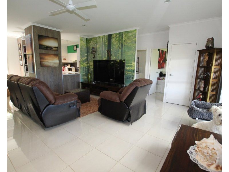 1/1 Seaview Court, Wongaling Beach QLD 4852