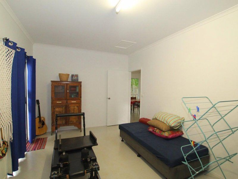 2/20 Seaview Street, Mission Beach QLD 4852