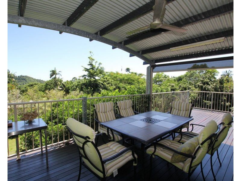 47 Cutten Street, Bingil Bay QLD 4852