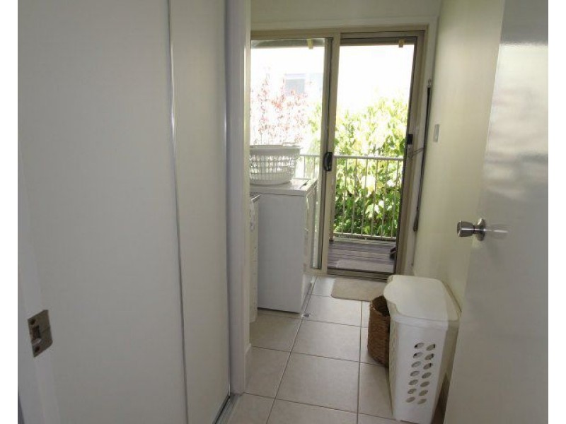 47 Cutten Street, Bingil Bay QLD 4852