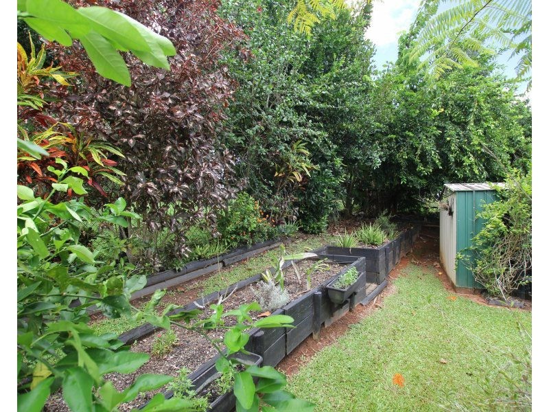 1 Riverside Terrace, South Mission Beach QLD 4852