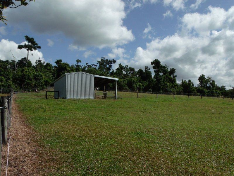 506 Bingil Bay Road, Bingil Bay QLD 4852