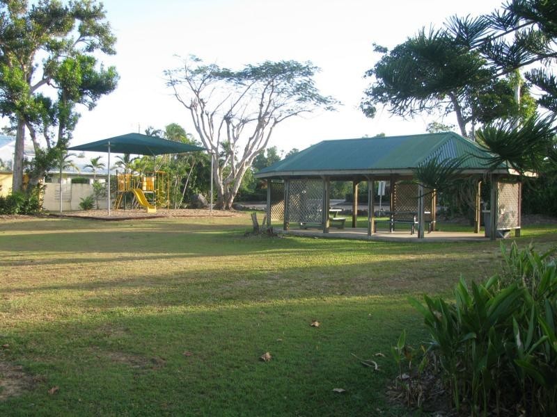 6 Reid Road, Wongaling Beach QLD 4852