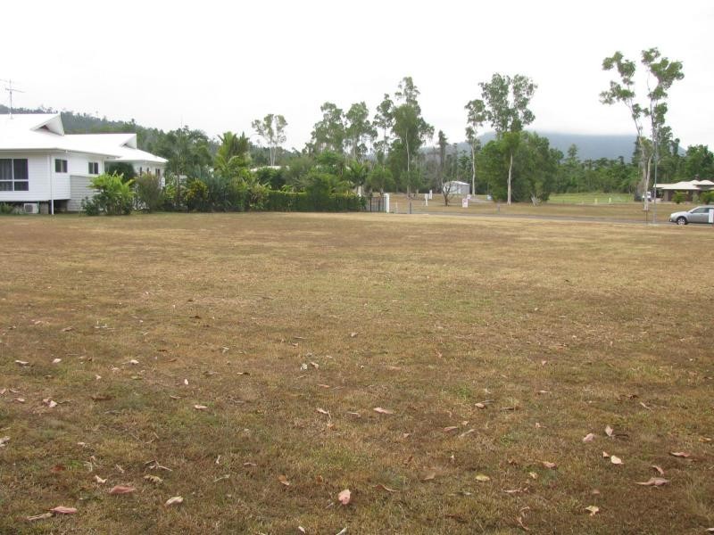 24 Sanctuary Crescent, Wongaling Beach QLD 4852