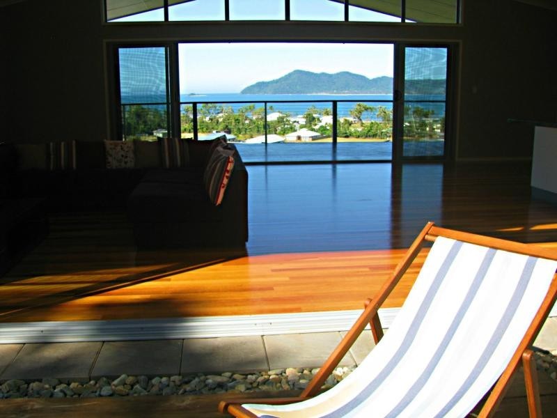 19 The Boulevard, South Mission Beach QLD 4852