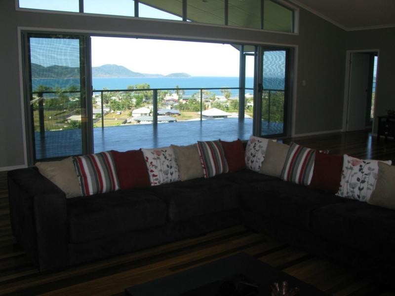 19 The Boulevard, South Mission Beach QLD 4852