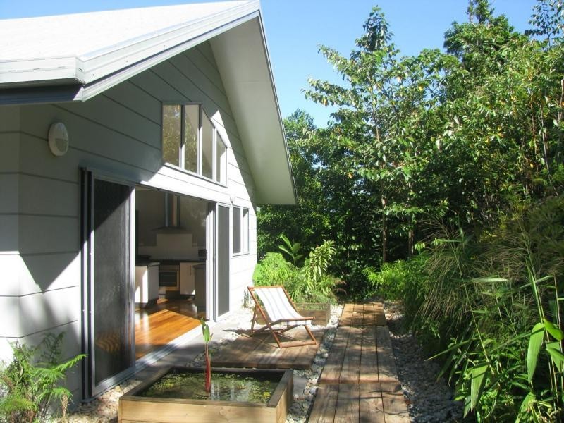 19 The Boulevard, South Mission Beach QLD 4852