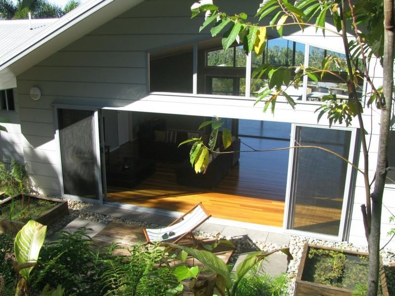 19 The Boulevard, South Mission Beach QLD 4852