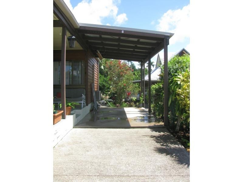7/18 Giufre Crescent, Wongaling Beach QLD 4852