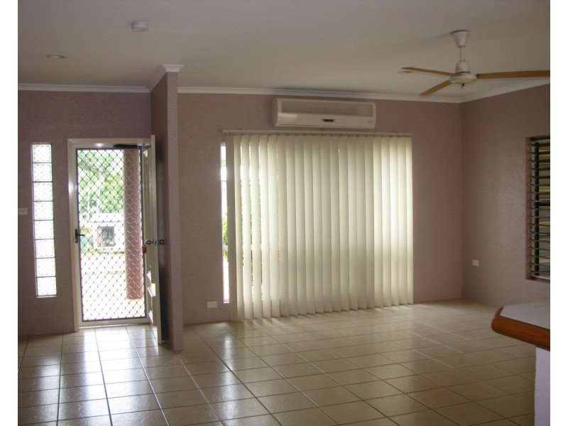 7 Royal Palm Drive, Mission Beach QLD 4852