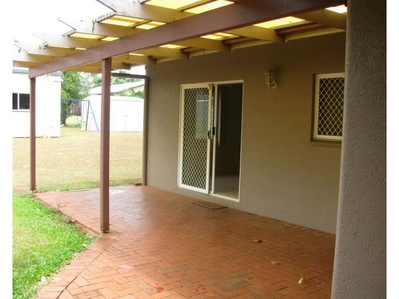 7 Royal Palm Drive, Mission Beach QLD 4852