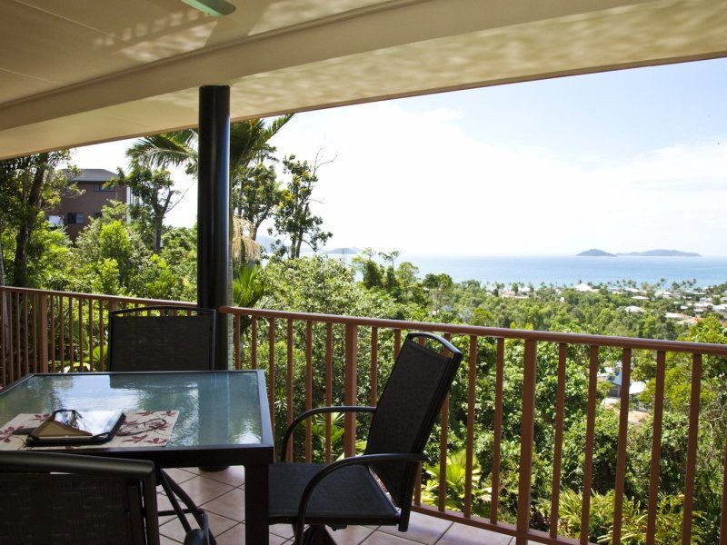 8/23 The Boulevard, South Mission Beach QLD 4852