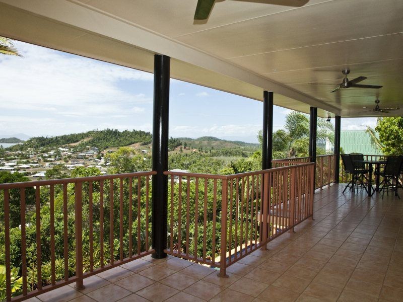 8/23 The Boulevard, South Mission Beach QLD 4852