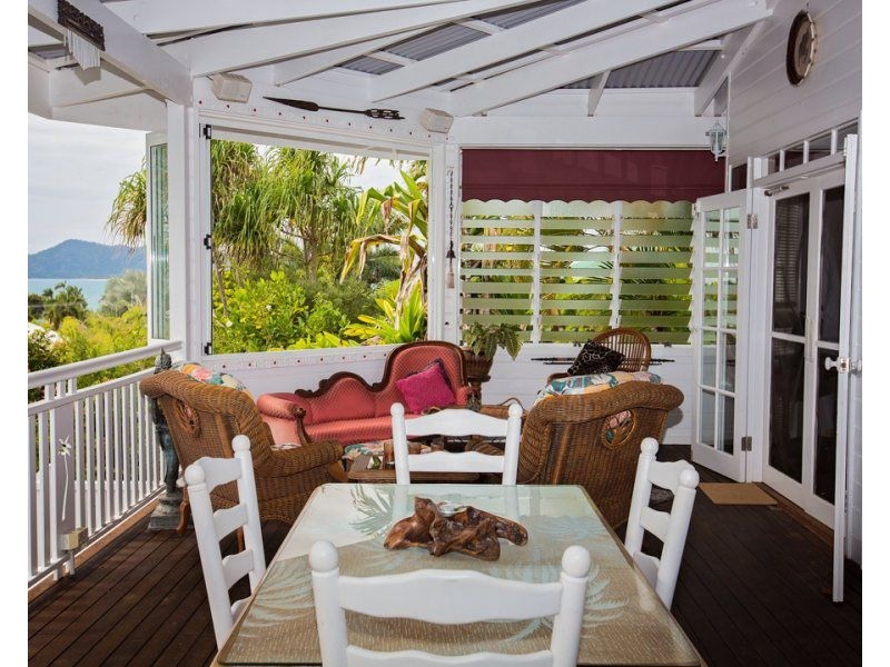 17 Campbell Terrace, South Mission Beach QLD 4852