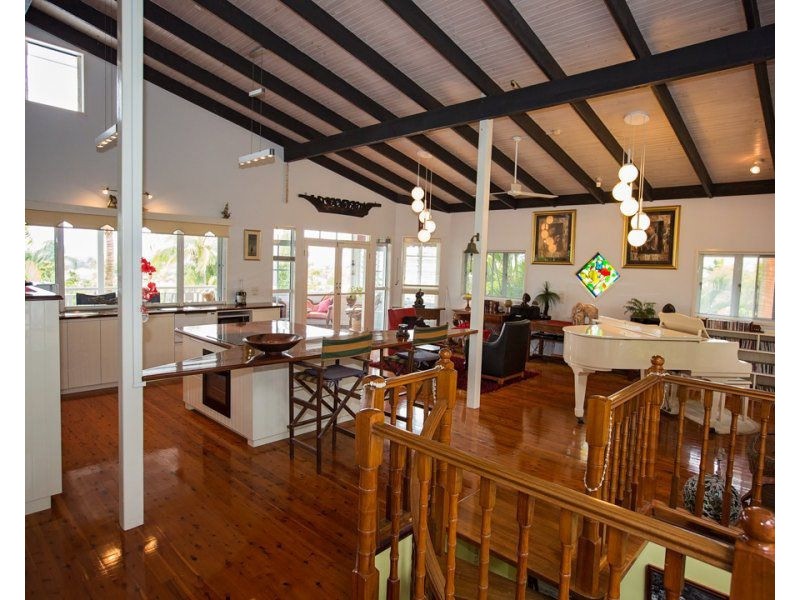 17 Campbell Terrace, South Mission Beach QLD 4852