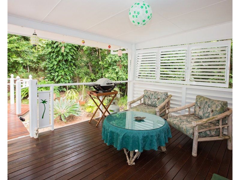 17 Campbell Terrace, South Mission Beach QLD 4852