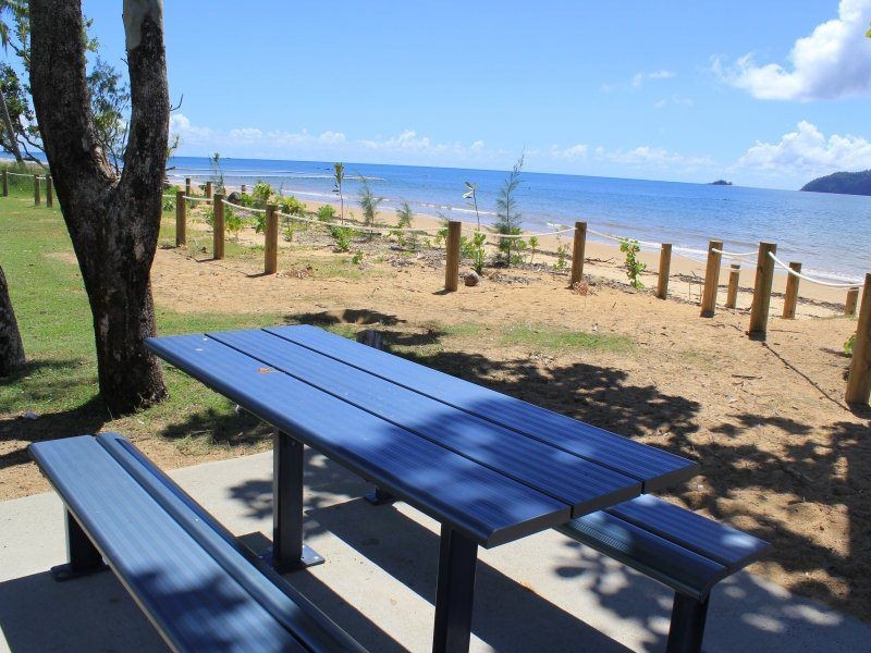 56-58 Seafarer Street, South Mission Beach QLD 4852