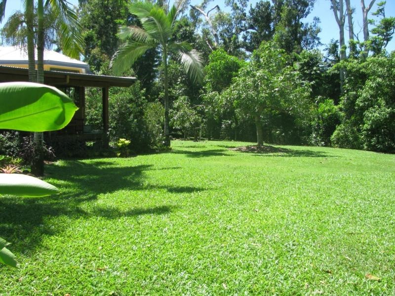 5 Kurrajong Close, Wongaling Beach QLD 4852