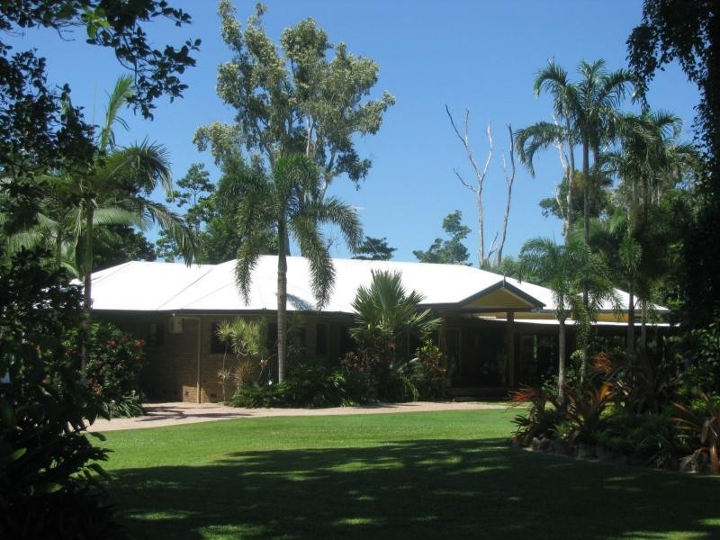 5 Kurrajong Close, Wongaling Beach QLD 4852
