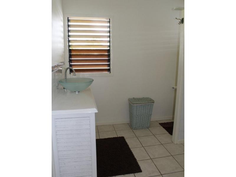 46 Kennedy Esplanade, South Mission Beach QLD 4852
