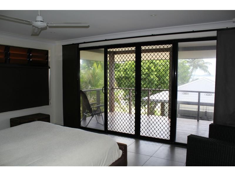 46 Kennedy Esplanade, South Mission Beach QLD 4852