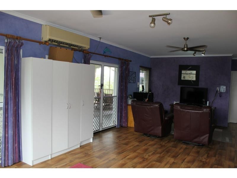 26 Maple Terrace, Tully QLD 4854