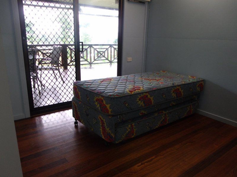 26 Hyatt Street, Tully QLD 4854