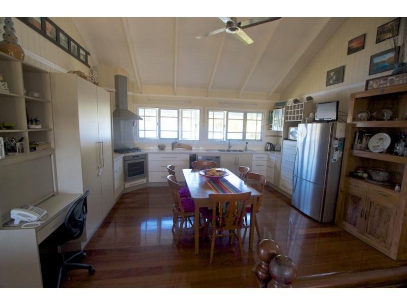 39 Holland Street, Wongaling Beach QLD 4852