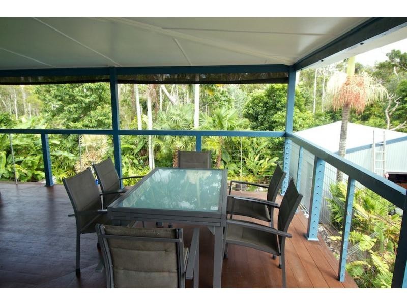 39 Holland Street, Wongaling Beach QLD 4852