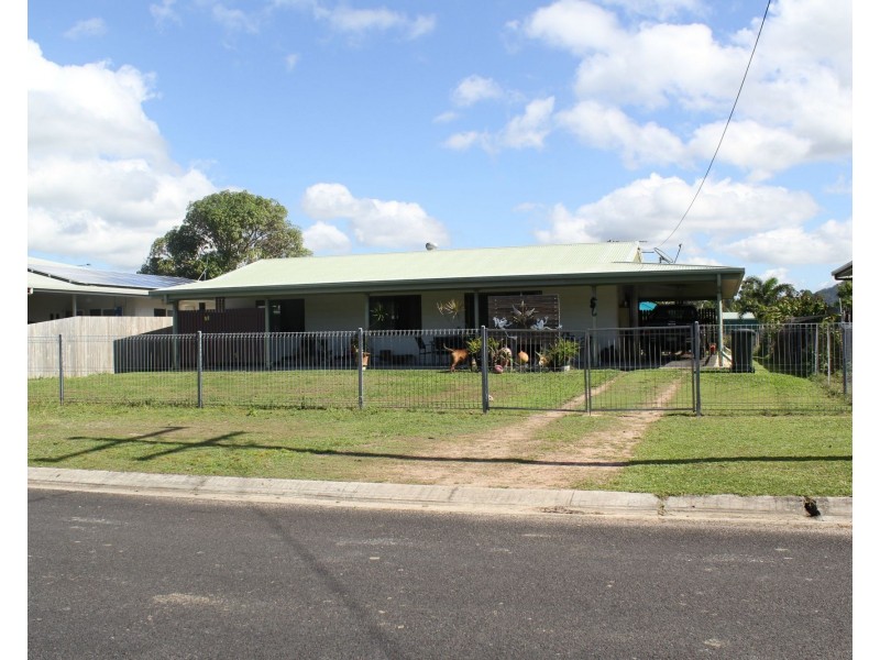 13 Buccaneer Street, South Mission Beach QLD 4852