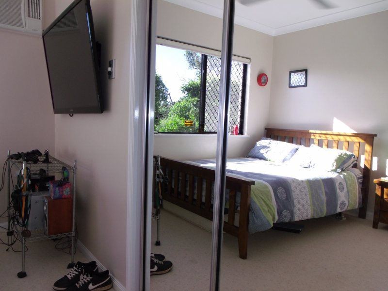 15 Spinnaker Street, South Mission Beach QLD 4852