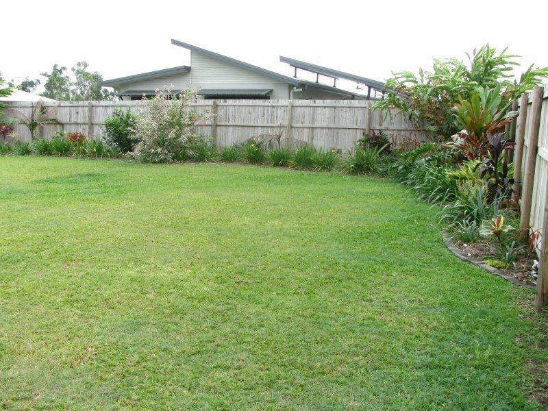 16 Heliconia Street, South Mission Beach QLD 4852
